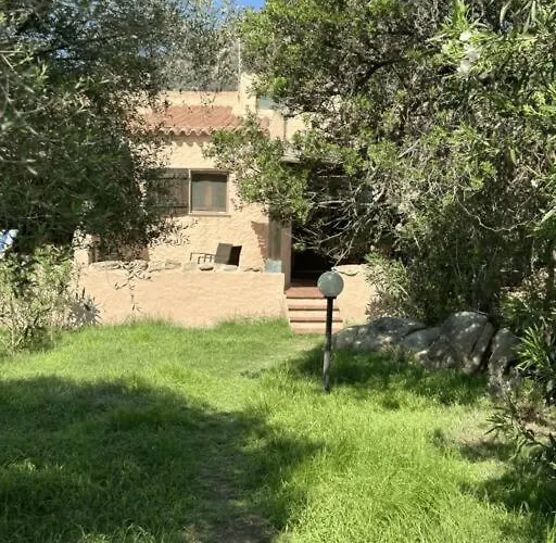 Nyaraló House In Villaggio Nuragheddu